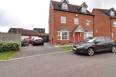 5 bedroom detached house for sale, Whimbrel Park, Stafford ST16