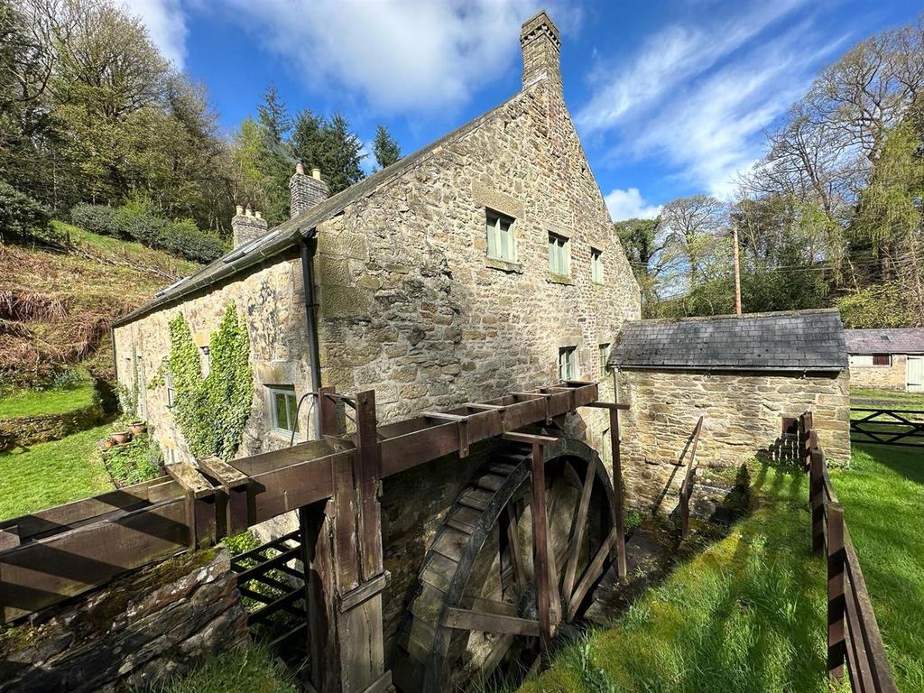 Leap Mill Farm, Busty Bank, Burnopfield 3 bed farm house for sale £