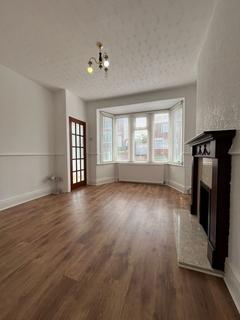 2 bedroom semi-detached house to rent, Bardsway Avenue, Blackpool, Lancashire