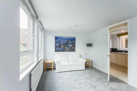 1 bedroom flat to rent, More Close, St Paul's Court, London, W14