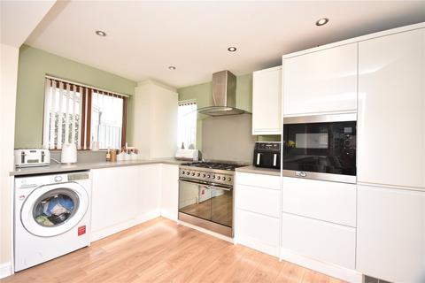 3 bedroom semi-detached house for sale, The Oval, Leeds, West Yorkshire