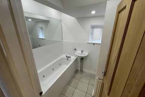 2 bedroom flat for sale, Nortoft Road, Bournemouth