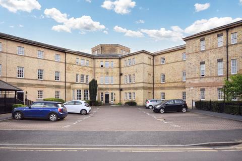 2 bedroom apartment for sale, 45 Parklands Manor, Tuke Grove, Wakefield