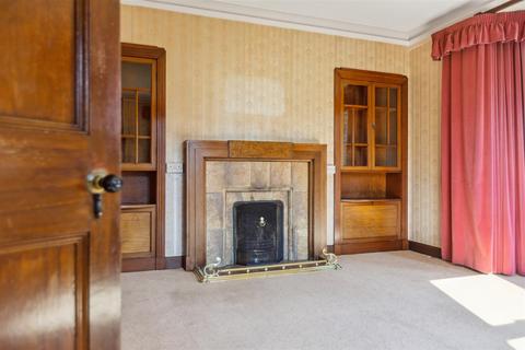 Inglesyde Coupar Angus Road, Blairgowrie, PH10 6JY