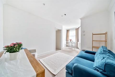 1 bedroom apartment for sale, St. James Road, Surbiton