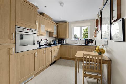 2 bedroom apartment for sale, Brackenbury Manor, Kay Hitch Way, Cambridge CB24