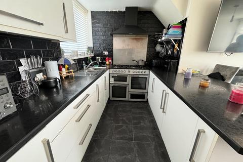 4 bedroom terraced house for sale, Bacon Walk, Rift House, Hartlepool