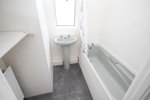 46 West Royd Drive, Shipley, BD18 1HN