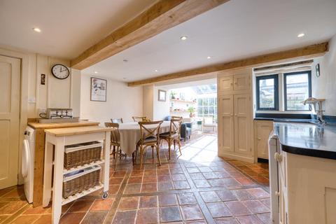 3 bedroom cottage for sale, Market Place, Castleton, Hope Valley