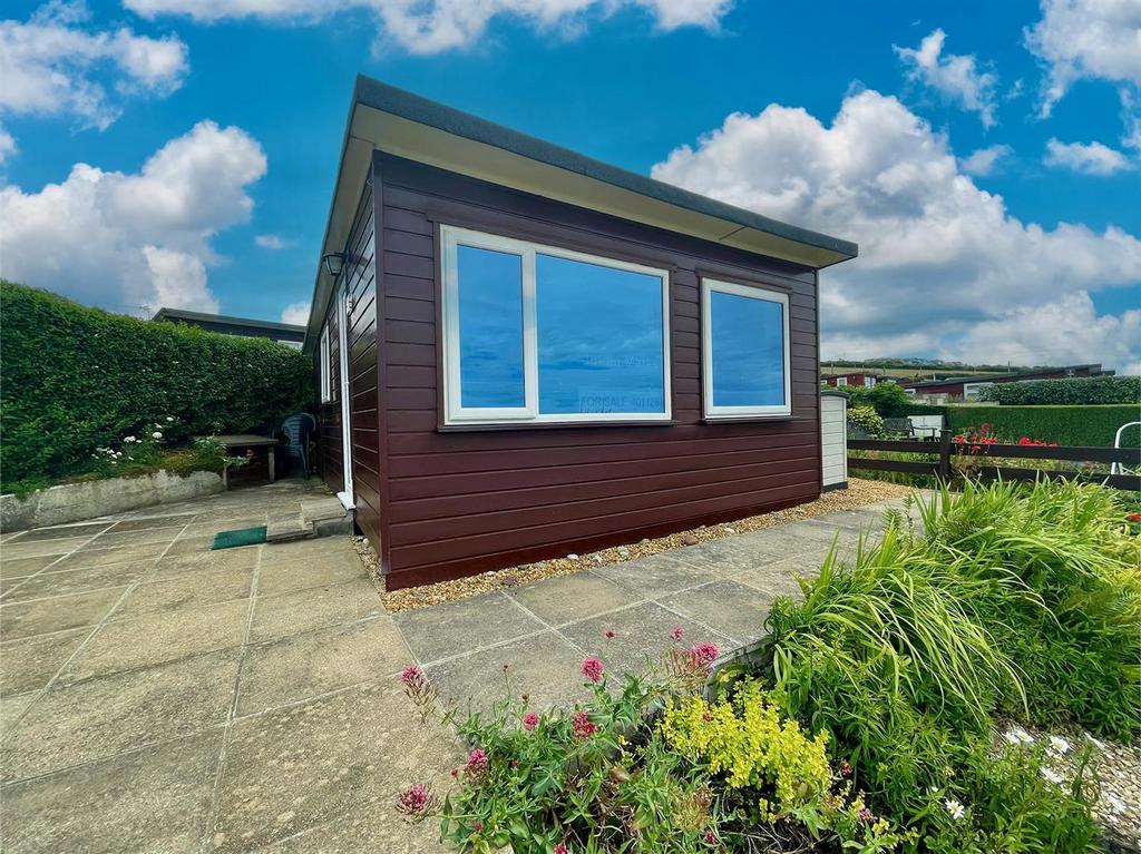 Bovisand Lane, Plymouth PL9 1 bed chalet for sale £154,000