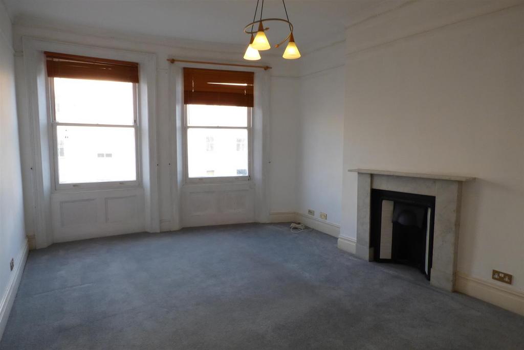Lansdowne Place, Hove 2 bed flat to rent £1,350 pcm (£312 pw)