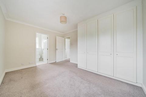 3 Dennes Mill Close, Wye, Ashford, TN25 5DR