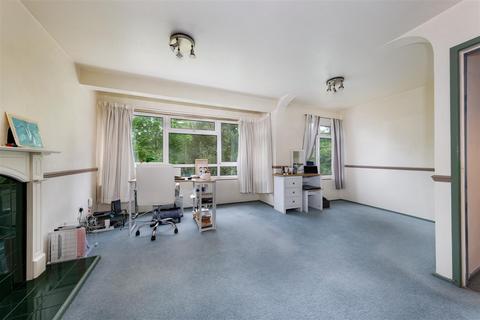2 bedroom apartment for sale, Guys Cliffe Avenue, Leamington Spa