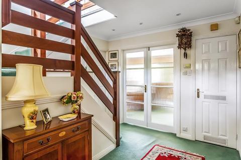 Park Lodge Park Close, Fetcham, Leatherhead, KT22 9BD