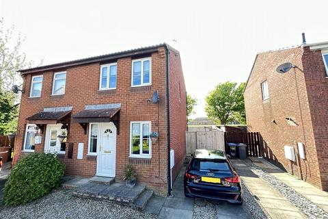 2 bedroom semi-detached house to rent, Hind Court, Newton Aycliffe
