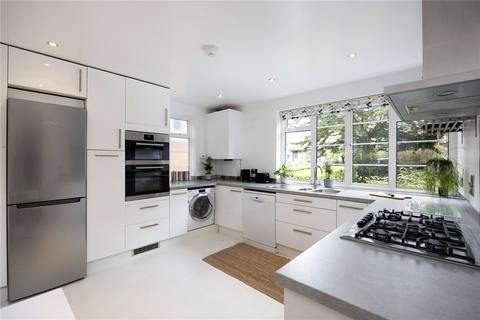 3 bedroom apartment for sale, Arundel Court, 41 Raymond Road, London, SW19