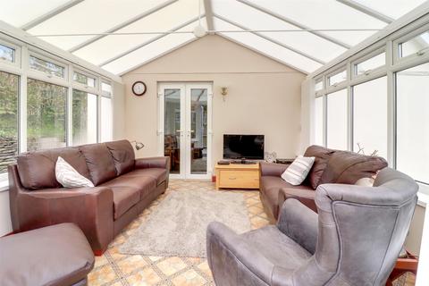 4 bedroom detached house to rent, Goaman Park, Hartland, Bideford, Devon, EX39