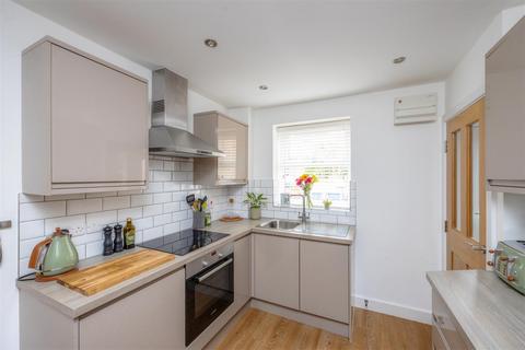 4 bedroom terraced house for sale, Tavistock Road, Nether Edge, Sheffield