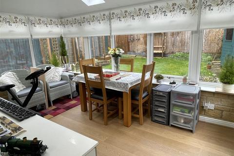 2 bedroom semi-detached bungalow for sale, Park Farm, Bourton-On-The-Water, Cheltenham
