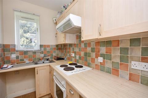 1 bedroom flat for sale, Bolton Road, Eastbourne