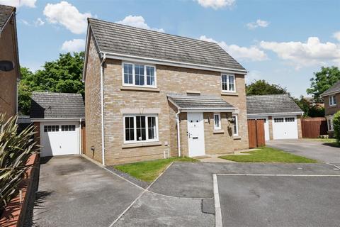 4 bedroom detached house for sale, Huntingdon Close, Corby NN18