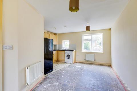 2 bedroom townhouse for sale, Shires Drive, Querneby Road, Nottingham NG3