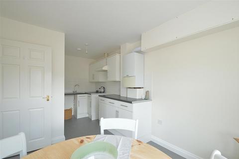 3 bedroom apartment for sale, CHAIN FREE * SHANKLIN