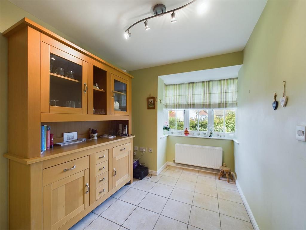 CAM02600 G0-PR0228-STILL003.jpg