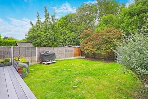 3 bedroom semi-detached house for sale, Waltham Road, Woodford Green IG8