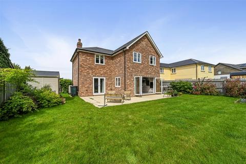 4 bedroom detached house for sale, The Heath, Tattingstone