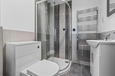 Oak Tree House The Heath, Tattingstone, Ipswich, IP9 2LX