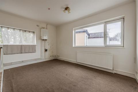 1 bedroom property for sale, London Road, Southend-On-Sea