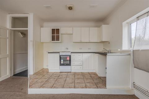 1 bedroom property for sale, London Road, Southend-On-Sea