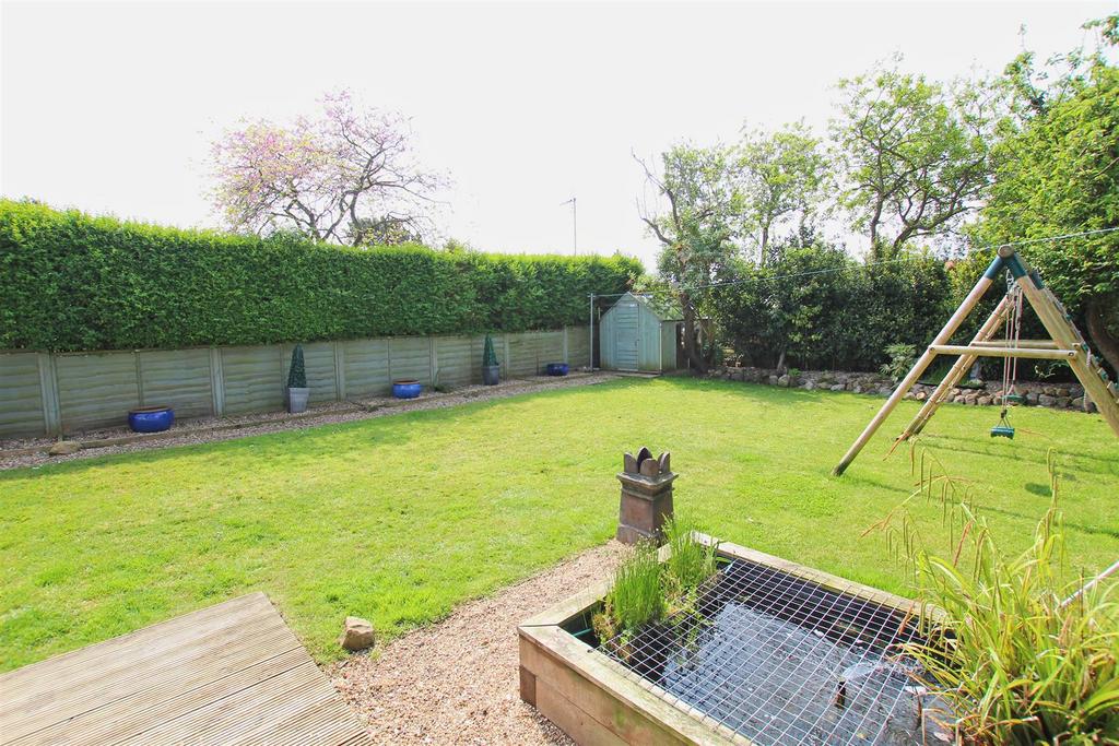 Rolston Road, Hornsea 4 bed semi-detached house for sale - £299,950