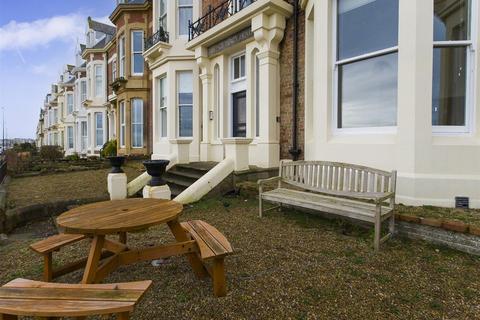 3 bedroom maisonette for sale, Beverley Terrace, North Shields