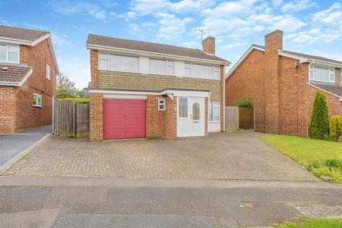 4 bedroom detached house for sale, Broadoak Avenue, Maidstone