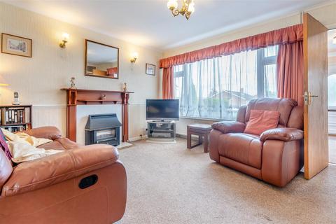 4 bedroom detached house for sale, Broadoak Avenue, Maidstone