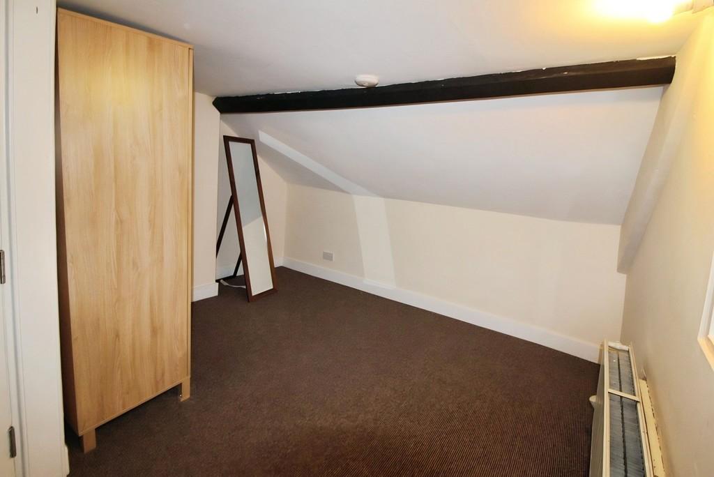 2262a58e-bedroom 205