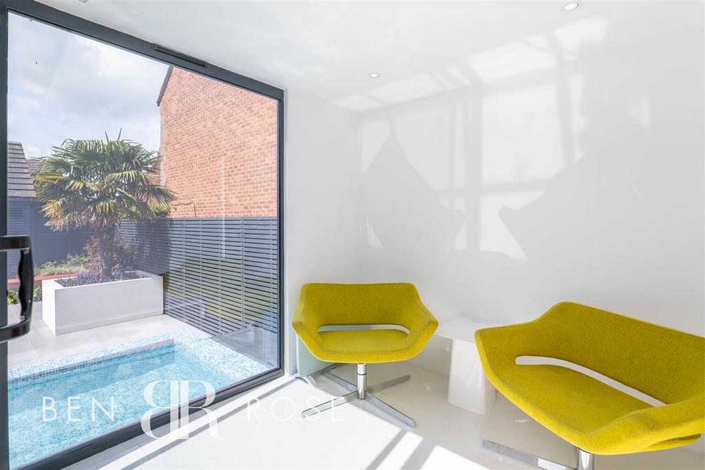Outdoor Office