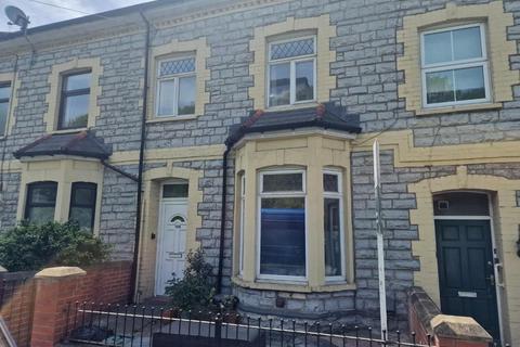 2 bedroom maisonette to rent, Windsor Road, Penarth