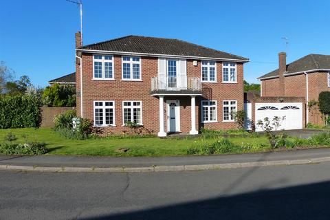 4 bedroom detached house for sale, The Orchard, Flackwell Heath