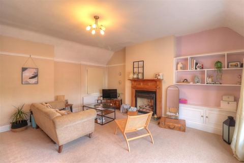 2 bedroom flat to rent, Sidbury, Worcester