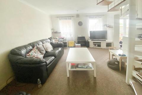 2 bedroom end of terrace house for sale, Foxtail Close, Stratford-Upon-Avon