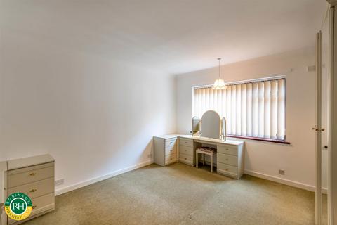 16 Ennerdale Road, Wheatley Hills, Doncaster, DN2 5QP