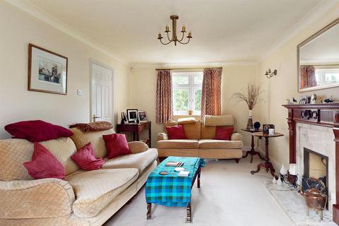 6 bedroom detached house for sale, Tilkey Road, Coggeshall, Colchester