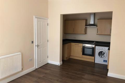 2 bedroom flat to rent, Union Street, Aldershot