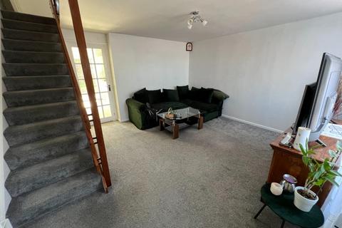 40 Belsay, Toothill, Swindon, SN5 8HB
