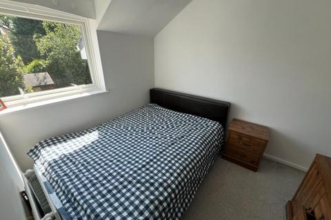 40 Belsay, Toothill, Swindon, SN5 8HB