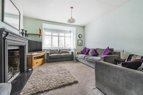 4 bedroom semi-detached house for sale, Holland Road, Maidstone