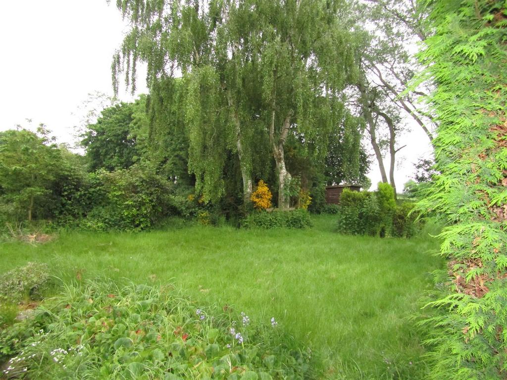 Ladywell Road, Boroughbridge, York 3 bed detached bungalow £350,000